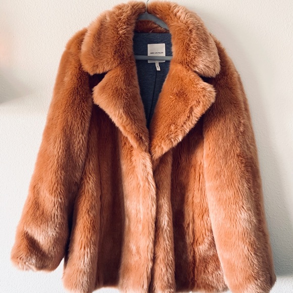 🆕 FAUX FUR TEDDY COAT - Picture 2 of 8